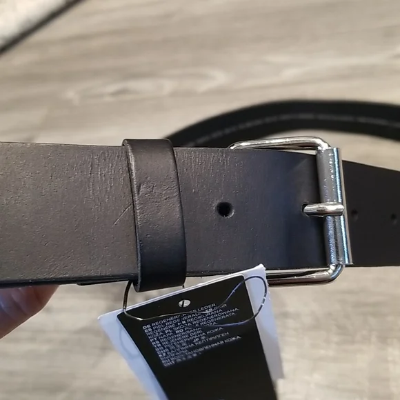 Leather Belt Belt H And M MEN'S H M MADE IN SWEDEN BLACK GENUINE